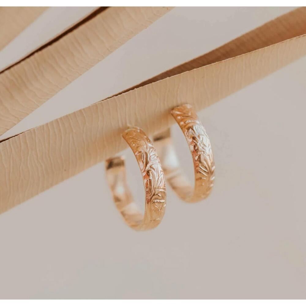 NEW HELLO ADORN women's flora hoops in yellow gold